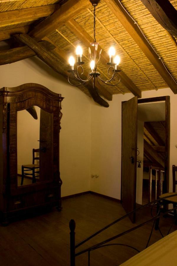 B&B Charme Sa Pardina Orroli Exterior foto